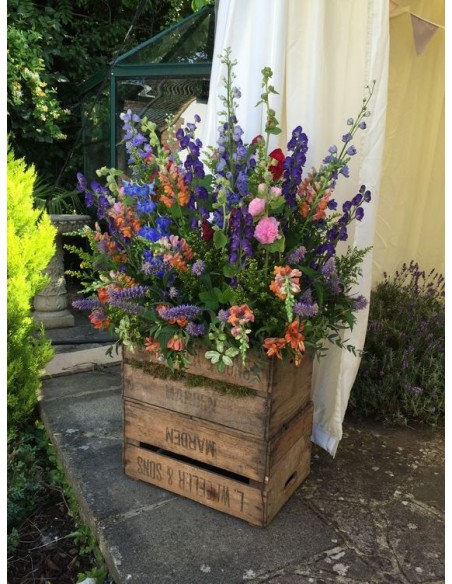 Skrzynka drewniana na kwiaty 20x15x9 CM